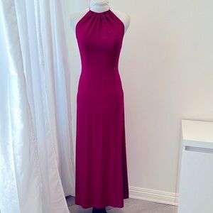 TAHARI Berry halter dress with Rhinestone detail sz 4